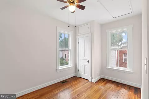 745 Gresham Pl NW, Washington, DC 20001 photo 23