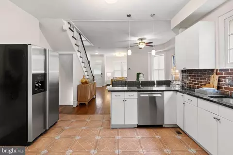 745 Gresham Pl NW, Washington, DC 20001 photo 14
