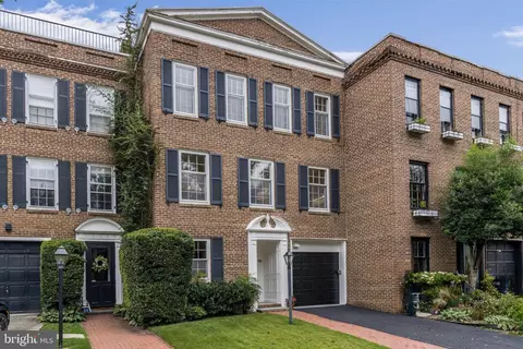 2909 Garfield St NW, Washington, DC 20008