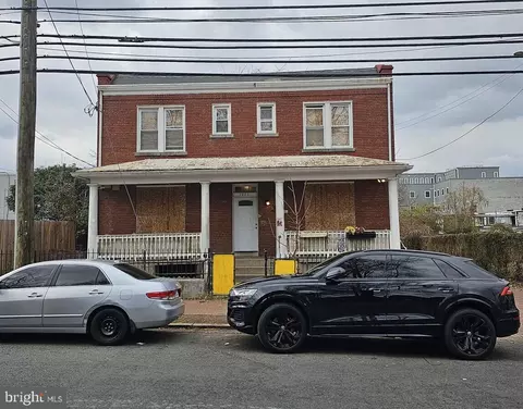 1941 16th St SE, Washington, DC 20020