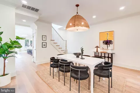 311 5th St SE, Washington, DC 20003 photo 8