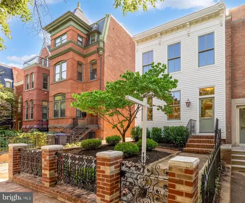 311 5th St SE, Washington, DC 20003 photo 4