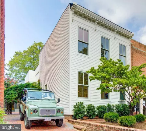 311 5th St SE, Washington, DC 20003