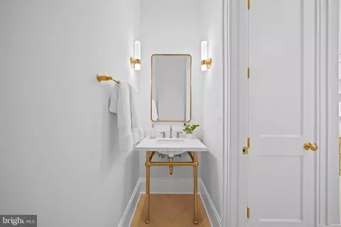 1834 16th St NW, Washington, DC 20009 photo 12