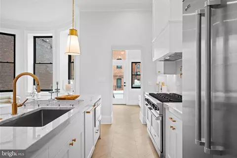 1834 16th St NW, Washington, DC 20009 photo 8