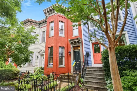 637 Constitution Ave NE, Washington, DC 20002 photo 2