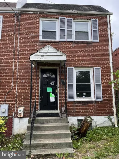 4627 H St SE, Washington, DC 20019