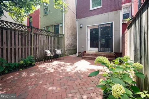 Exterior - 21 7th St NE, Washington, DC 20002 photo 6 of 16