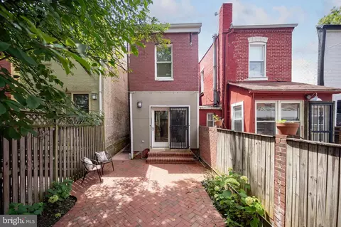 Exterior - 21 7th St NE, Washington, DC 20002 photo 8 of 16