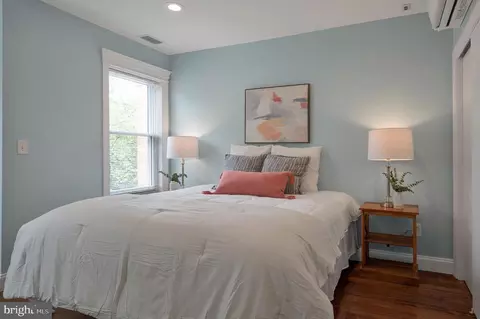 Bedroom - 21 7th St NE, Washington, DC 20002 photo 3 of 5