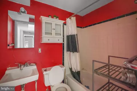 Bath - 100 6th St SE, Washington, DC 20003 photo 1 of 2