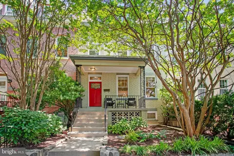3105 17th St NW, Washington, DC 20010