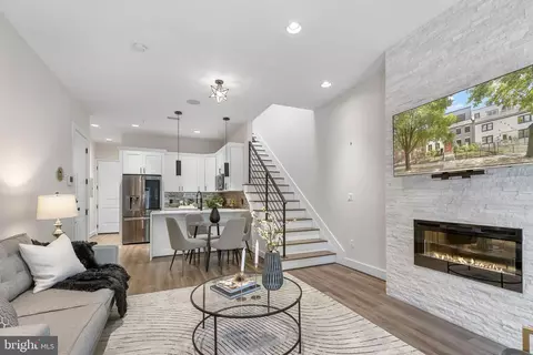 1417 Staples St NE #201, Washington, DC 20002 photo 9