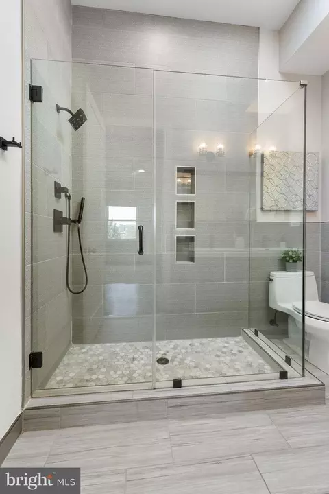 1417 Staples St NE #201, Washington, DC 20002 photo 23