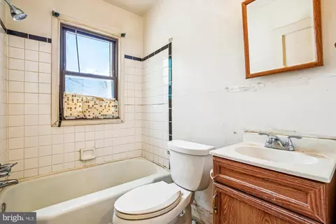 Bath - 428 20th St NE, Washington, DC 20002 photo 1 of 1
