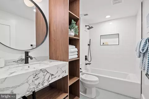 1008 4th St NE #1, Washington, DC 20002 photo 28