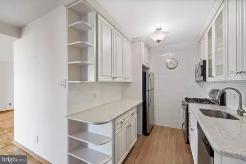 2475 Virginia Ave NW #600, Washington, DC 20037