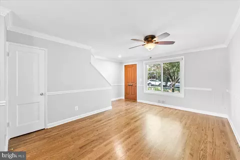 307 19th St NE, Washington, DC 20002 photo 3