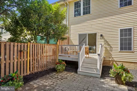 4425 Macarthur Blvd NW, Washington, DC 20007 photo 28