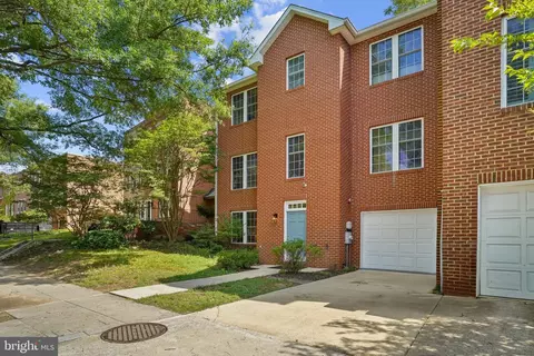 4425 Macarthur Blvd NW, Washington, DC 20007 photo 30