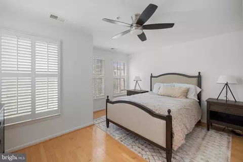 Bedroom - 1215 V St NW, Washington, DC 20009 photo 1 of 4