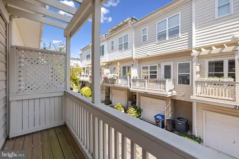 Exterior - 1215 V St NW, Washington, DC 20009 photo 2 of 3