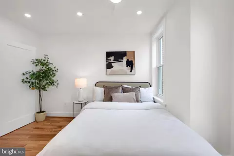 2230 12th St NW, Washington, DC 20009 photo 26