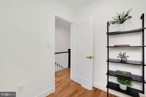 2230 12th St NW, Washington, DC 20009 photo 39