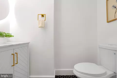 2230 12th St NW, Washington, DC 20009 photo 13