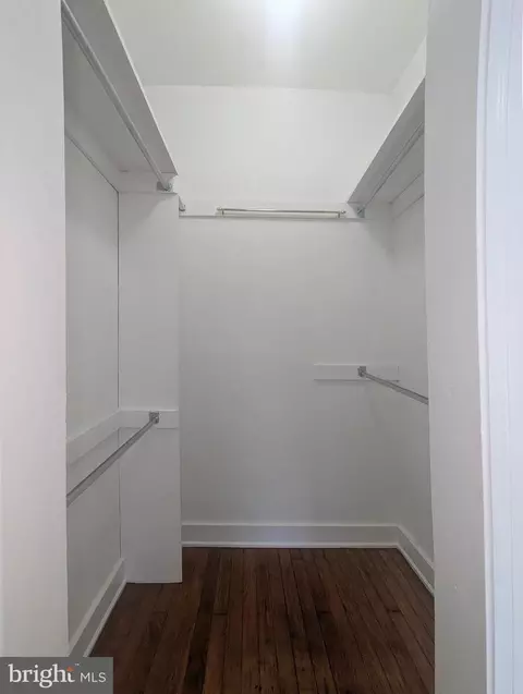241 12th St SE, Washington, DC 20003 photo 28