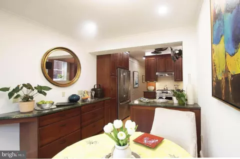 241 12th St SE, Washington, DC 20003 photo 17