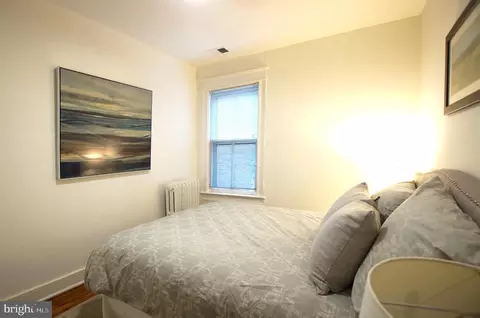 241 12th St SE, Washington, DC 20003 photo 31