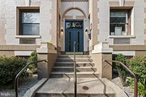1843 Mintwood Pl NW #207, Washington, DC 20009