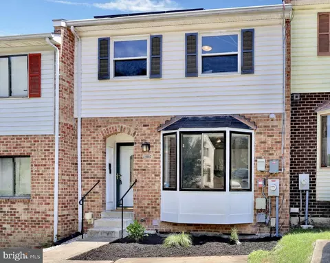 1807 Valley Ter SE, Washington, DC 20032