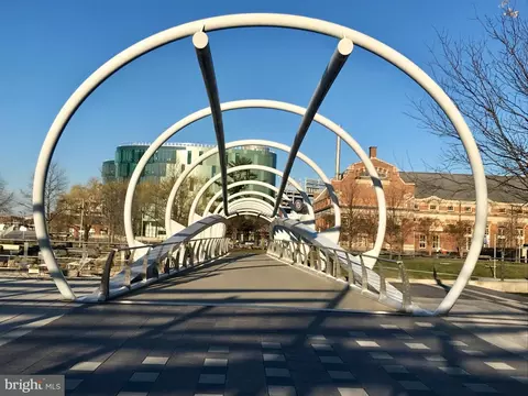 925 G St SE, Washington, DC 20003 photo 47