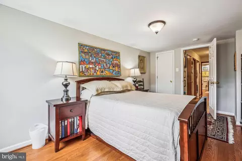925 G St SE, Washington, DC 20003 photo 20