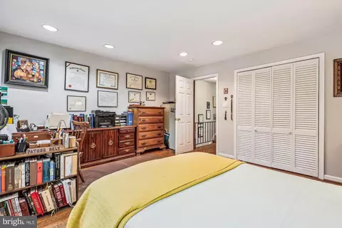 925 G St SE, Washington, DC 20003 photo 18