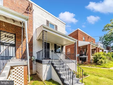 2014 Savannah Pl SE, Washington, DC 20020