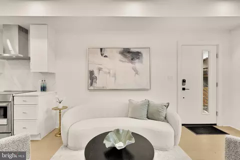 507 L St NE #3B, Washington, DC 20002 photo 6