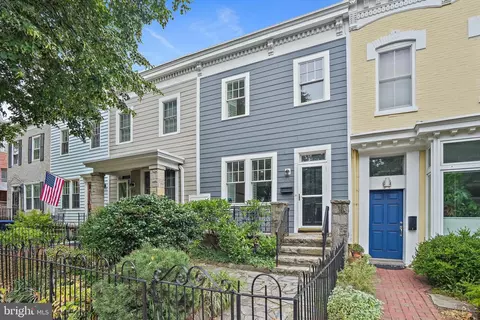 316 5th St NE, Washington, DC 20002