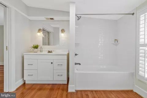 316 5th St NE, Washington, DC 20002 photo 28