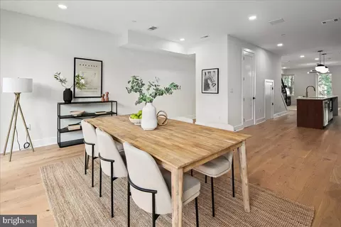 Dining - 1008 4th St NE #2, Washington, DC 20002 photo 4 of 4