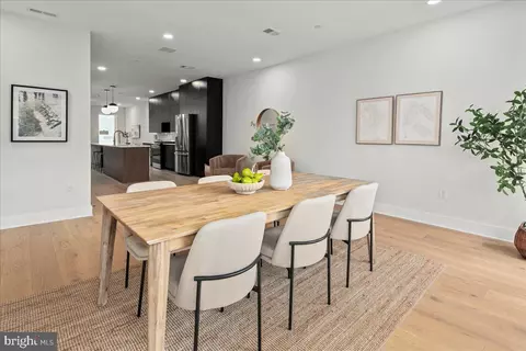 Dining - 1008 4th St NE #2, Washington, DC 20002 photo 3 of 4