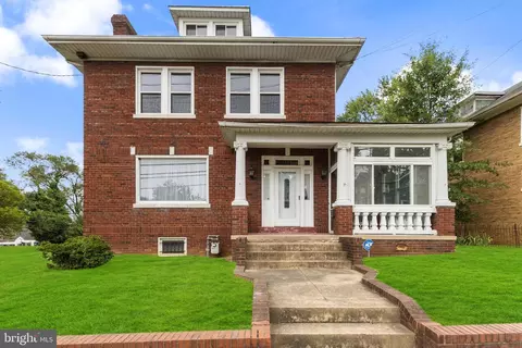 1702 25th St SE, Washington, DC 20020