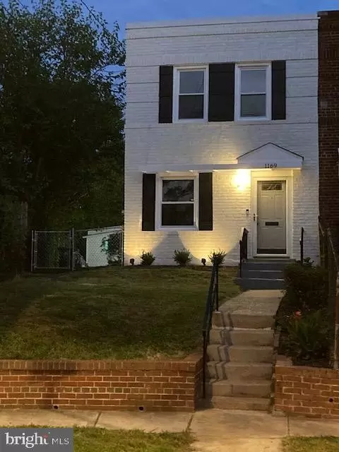 1169 46th Pl SE, Washington, DC 20019