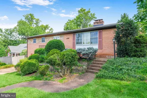 4901 Ashby St NW, Washington, DC 20007