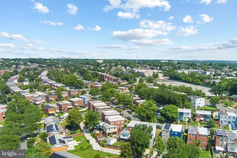 View/Area - 821 Oglethorpe St NE, Washington, DC 20011 photo 1 of 3