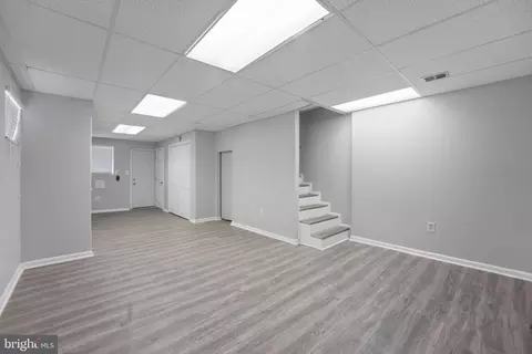 Living - 821 Oglethorpe St NE, Washington, DC 20011 photo 6 of 6
