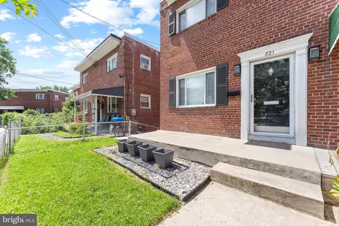 Other - 821 Oglethorpe St NE, Washington, DC 20011 photo 4 of 26