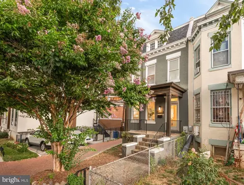 1371 Perry Pl NW, Washington, DC 20010